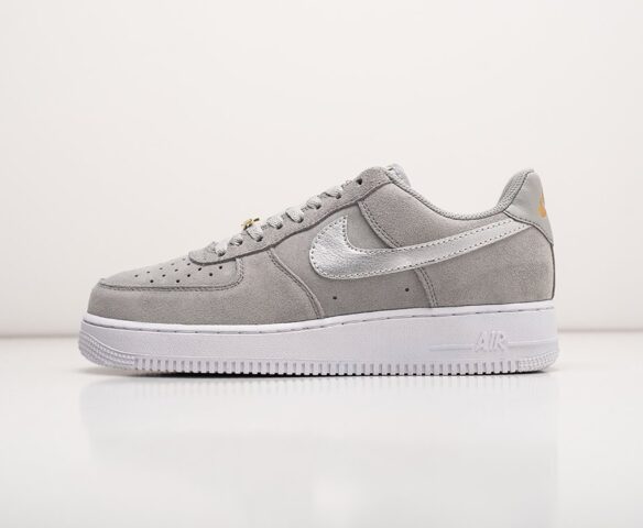 Nike Air Force 1 Low suede KEDRED